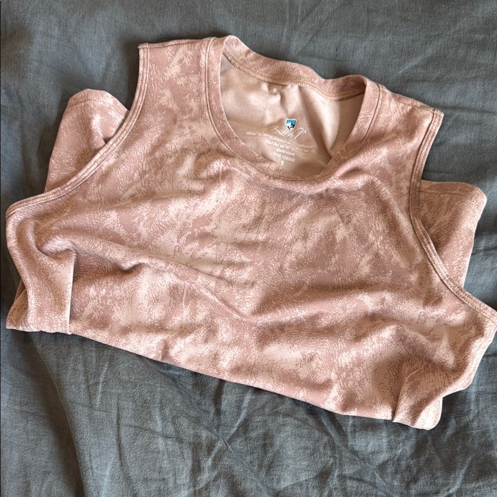 [Kuhl] Muted Pink Tank Top with Rounded Neckline